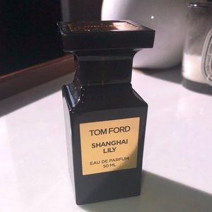 Tom Ford Shanghai Lily 50 ML (lightly used)